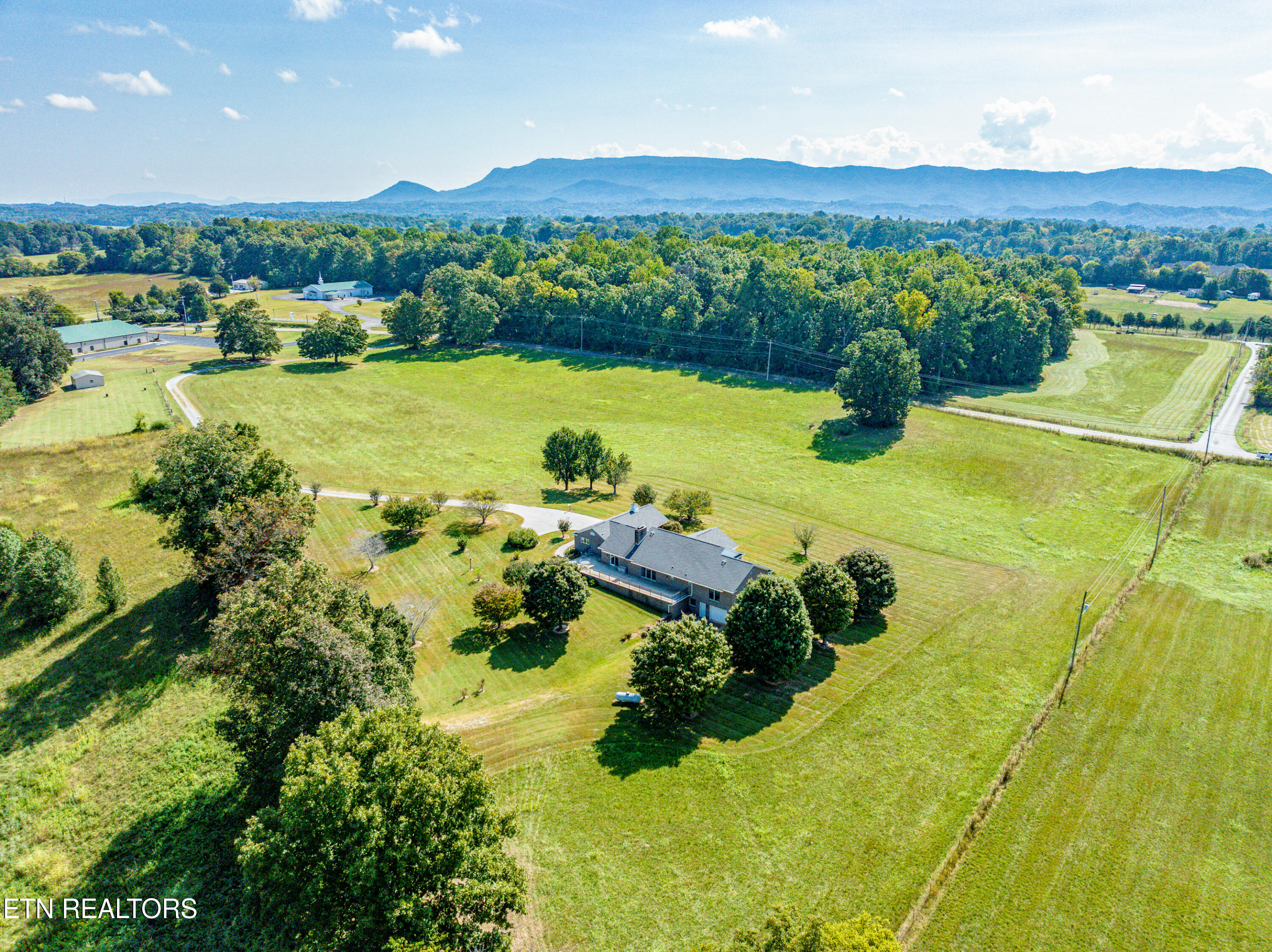 5003 Sevierville Road Seymour, TN 37865 - Photo 5 of 24 DSC_3497-5