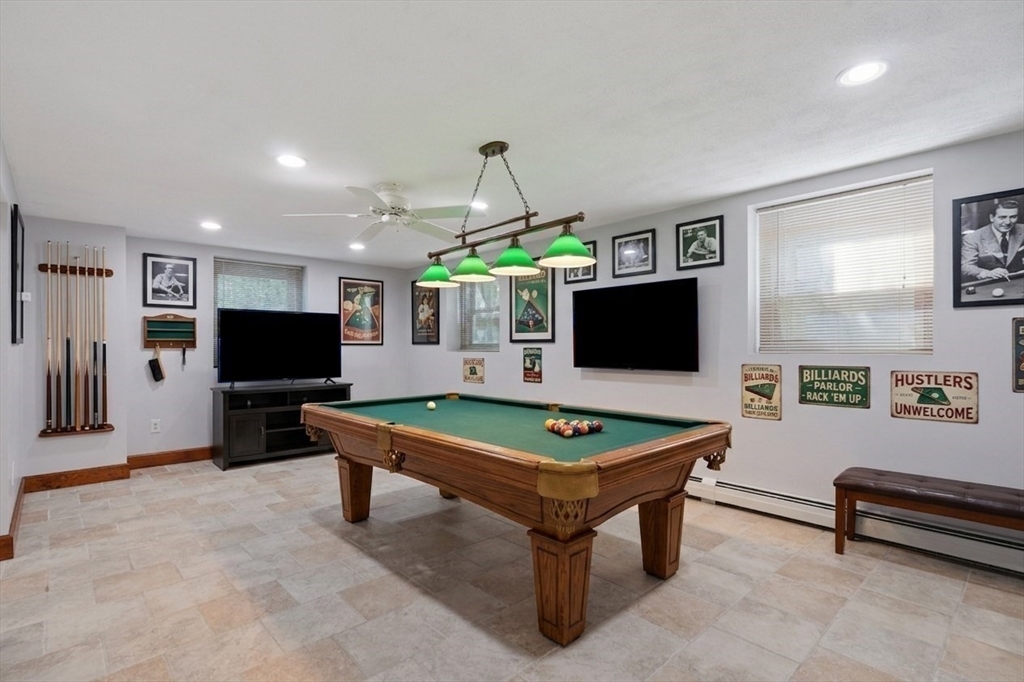 10 Oxbow Road Danvers, MA 01923 - Photo 23 of 41
