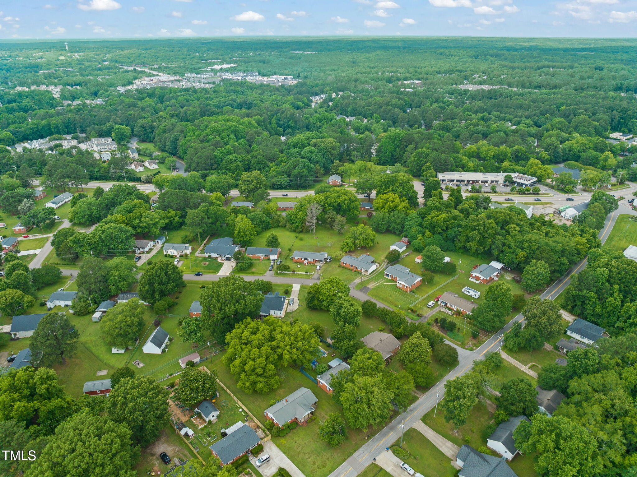 218 Forestville Road Wake Forest, NC 27587 - Photo 33 of 35 33-web-or-mls-untitled-81
