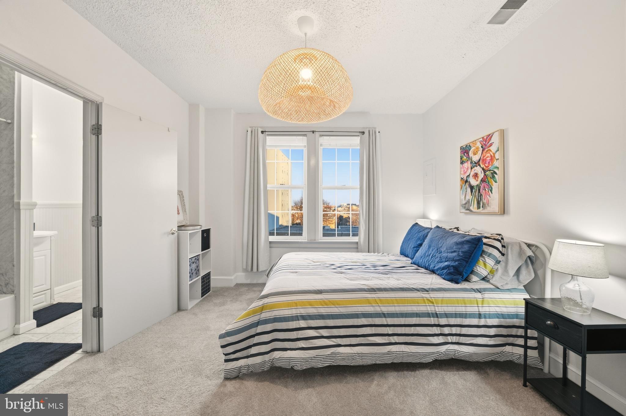 1401 Columbia Road Northwest, Unit 414 Washington, DC 20009 - Photo 26 of 39