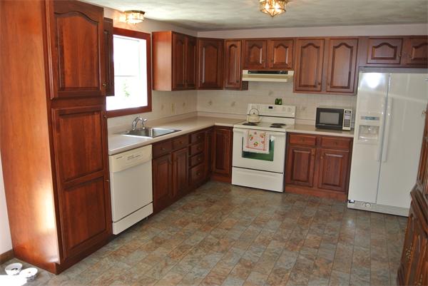 299 Temi Road Raynham, MA 02767 - Photo 11 of 21 Gallery Image 11