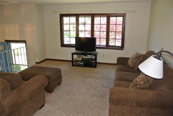 299 Temi Road Raynham, MA 02767 - Photo 8 of 21 Gallery Image 8