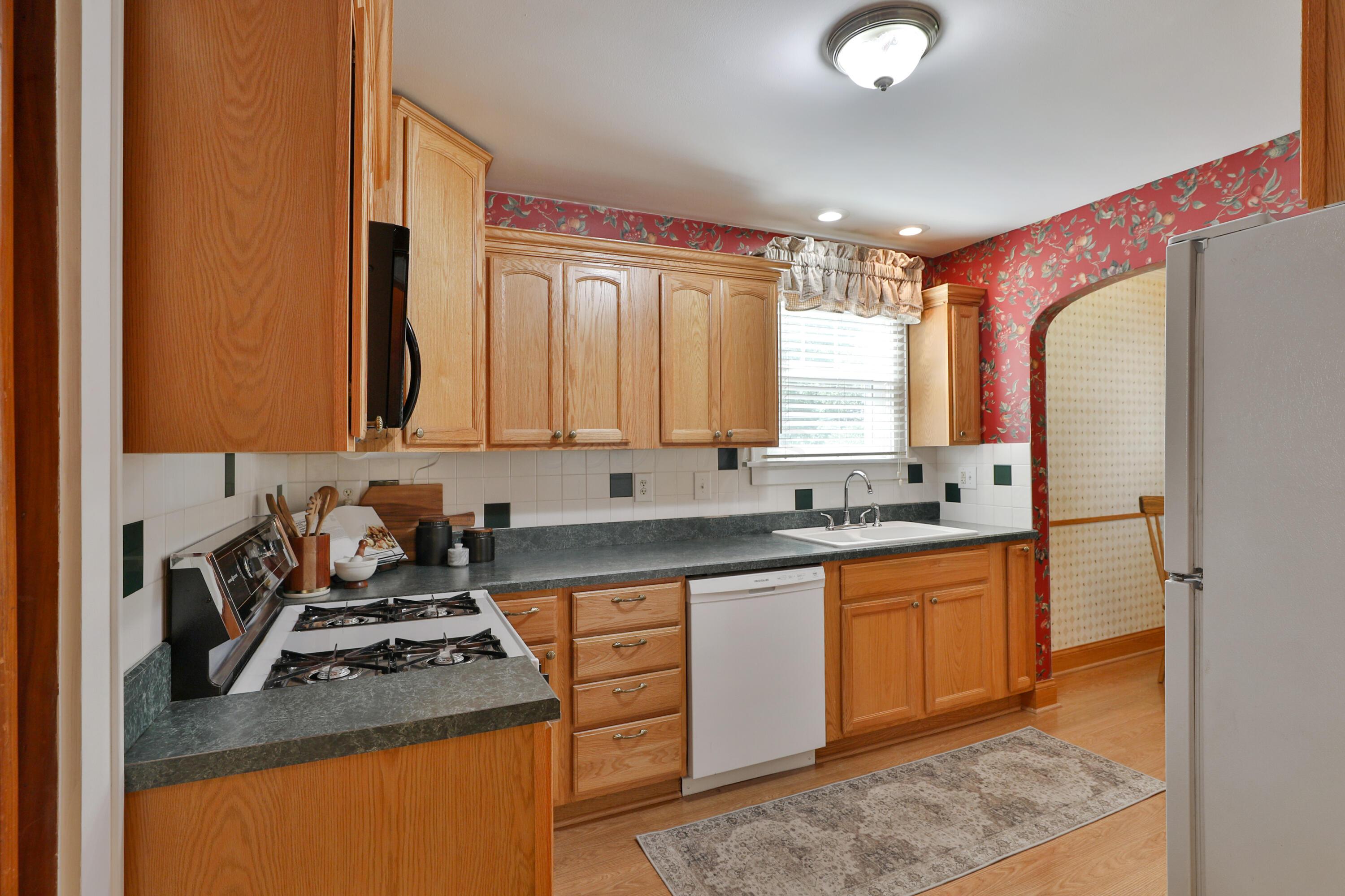 216 Chatham Road Columbus, OH 43214 - Photo 15 of 41 Gallery Image 15