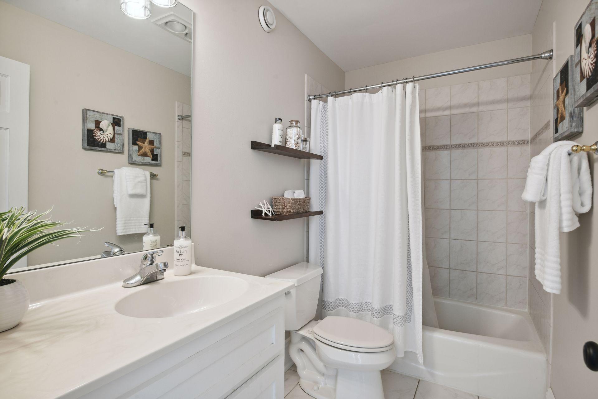 2920 Casco Point Road Orono, MN 55391 - Photo 36 of 43 Gallery Image 36