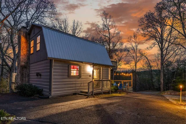 $729,000 | 901-903 Sunrise Boulevard, Sevierville, TN 37862