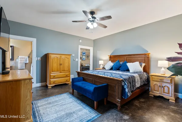 $575,000 | 748 Bluegoose Road, Sarah, MS 38665