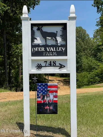 $665,000 | 748 Bluegoose Road, Sarah, MS 38665