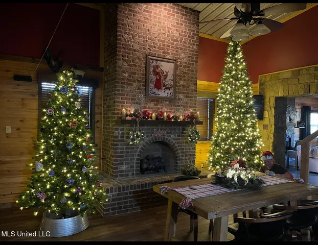 $665,000 | 748 Bluegoose Road, Sarah, MS 38665