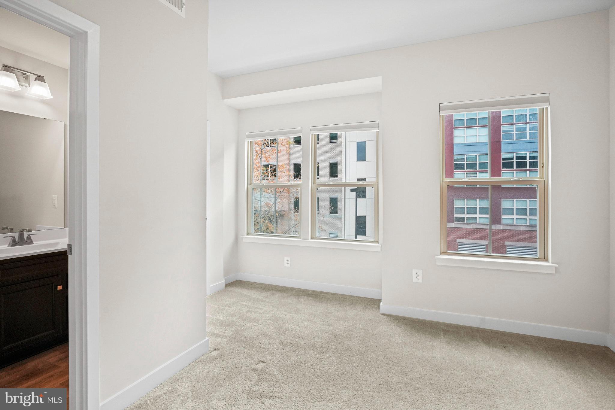 2808 Devonshire Cliffs Terrace Hyattsville, MD 20782 - Photo 12 of 19 an empty room with windows