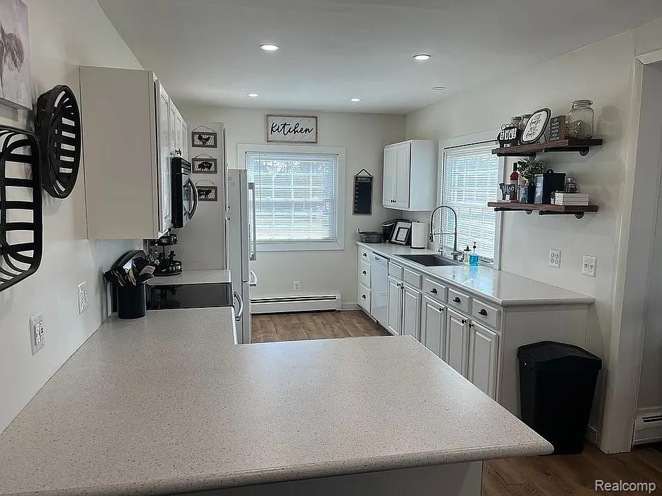 3030 West Newark Road Lapeer, MI 48446 - Photo 4 of 12