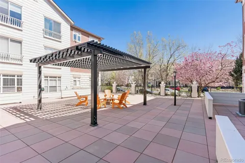 $700,000 | 111 South Monroe Street, Unit B102, Denver, CO 80209