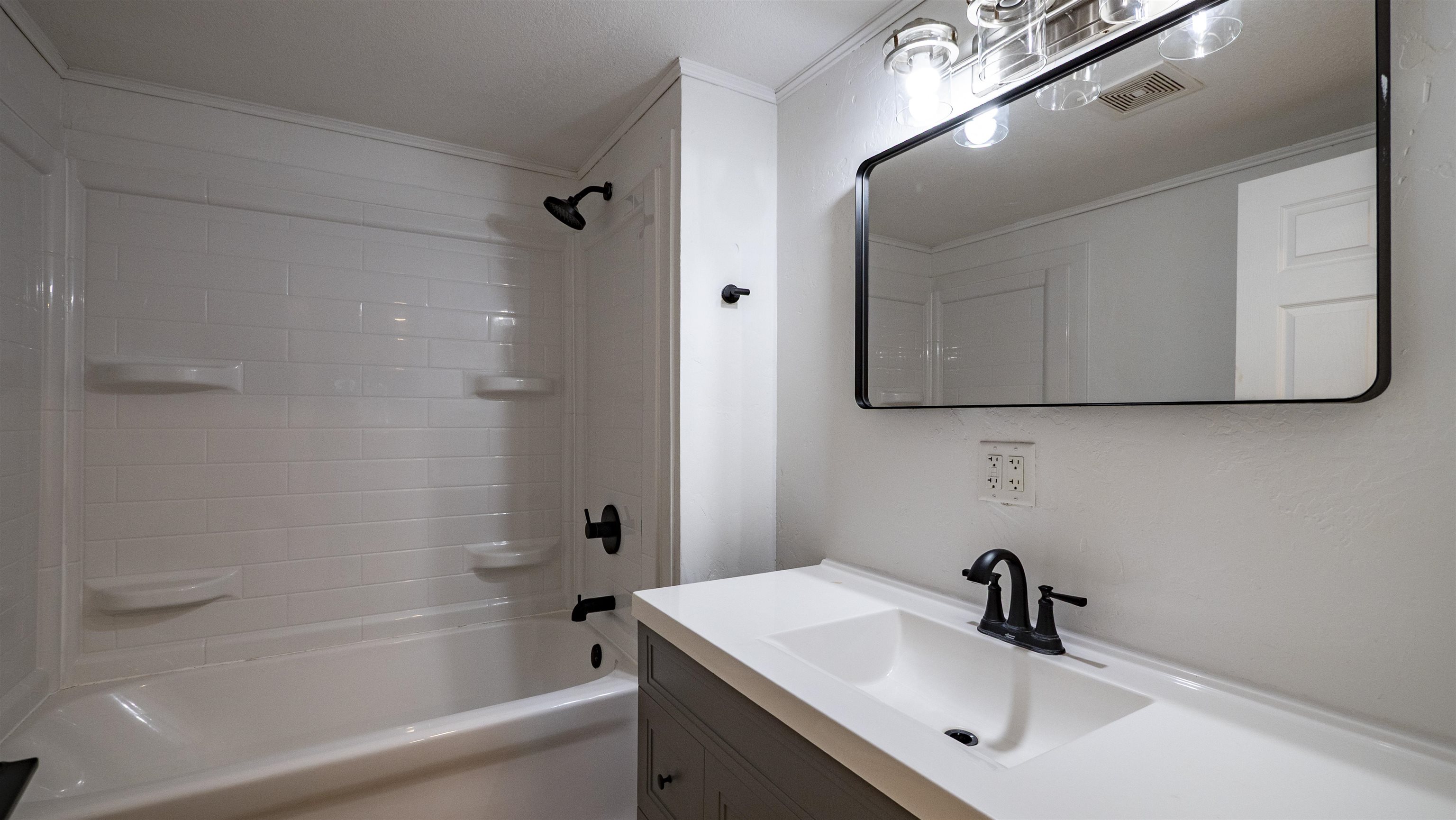 E1655 Grandview Road Waupaca, WI 54981 - Photo 13 of 20