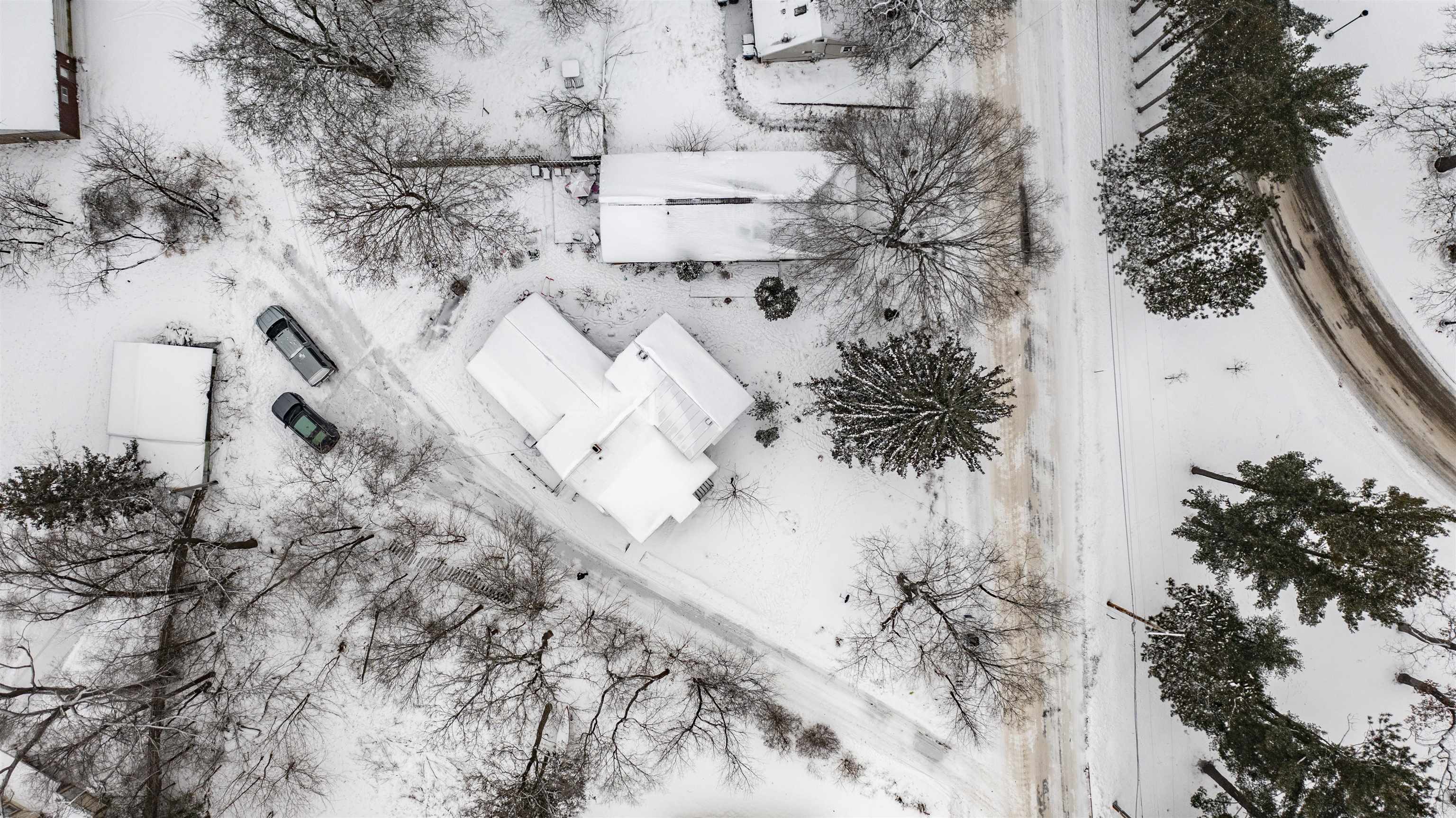 E1655 Grandview Road Waupaca, WI 54981 - Photo 8 of 20