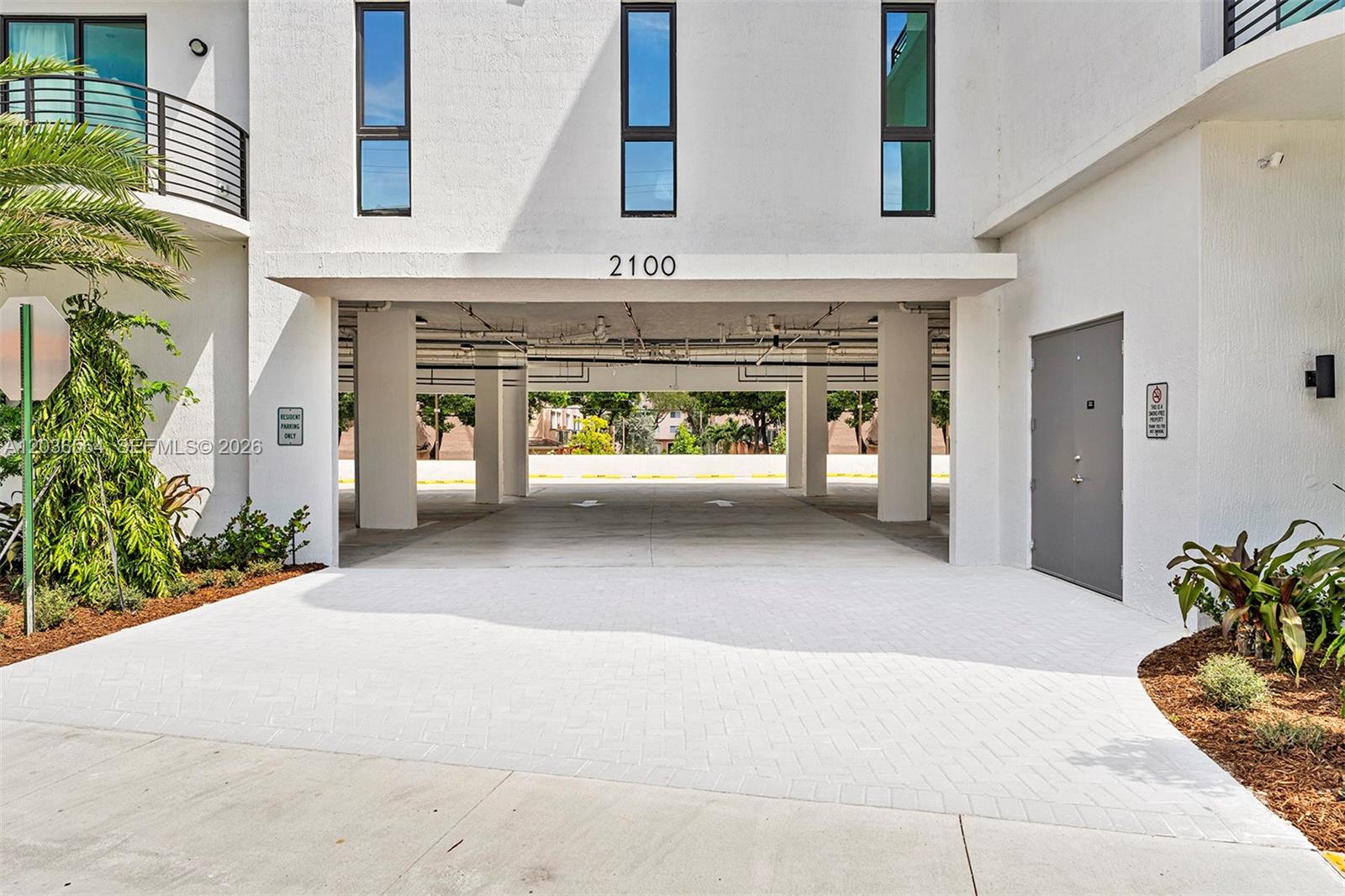 2100 Miami Road, Unit 401 Fort Lauderdale, FL 33316 - Photo 25 of 29