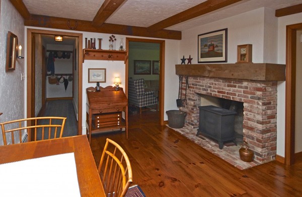 459 High Street Walpole, MA 02081 - Photo 13 of 30 Gallery Image 13