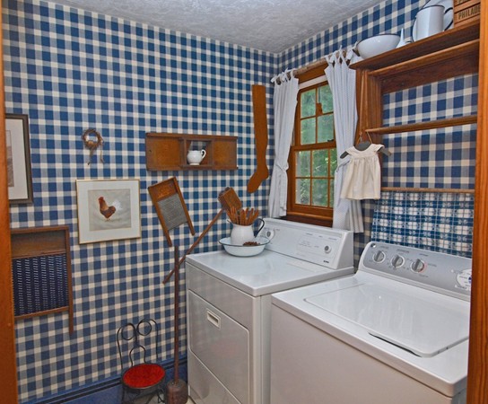 459 High Street Walpole, MA 02081 - Photo 15 of 30 Gallery Image 15