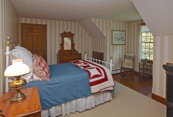 459 High Street Walpole, MA 02081 - Photo 20 of 30 Gallery Image 20