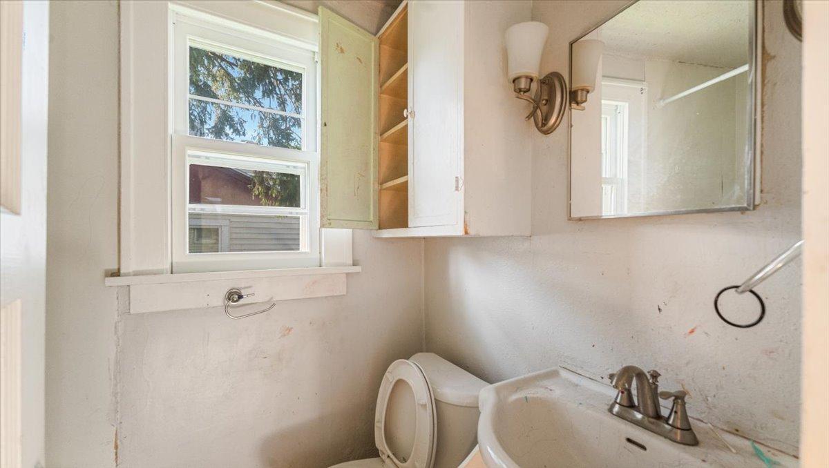 908 2nd Street Southwest Willmar, MN 56201 - Photo 13 of 14