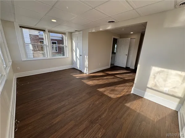 $3,600 | 81 Humboldt Parkway, Buffalo, NY 14214