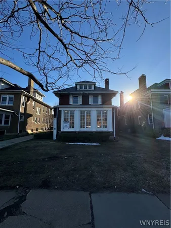 $3,600 | 81 Humboldt Parkway, Buffalo, NY 14214