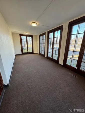$3,600 | 81 Humboldt Parkway, Buffalo, NY 14214