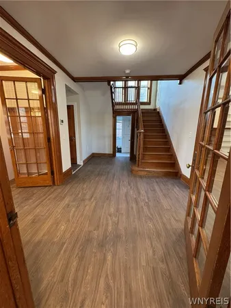 $3,600 | 81 Humboldt Parkway, Buffalo, NY 14214