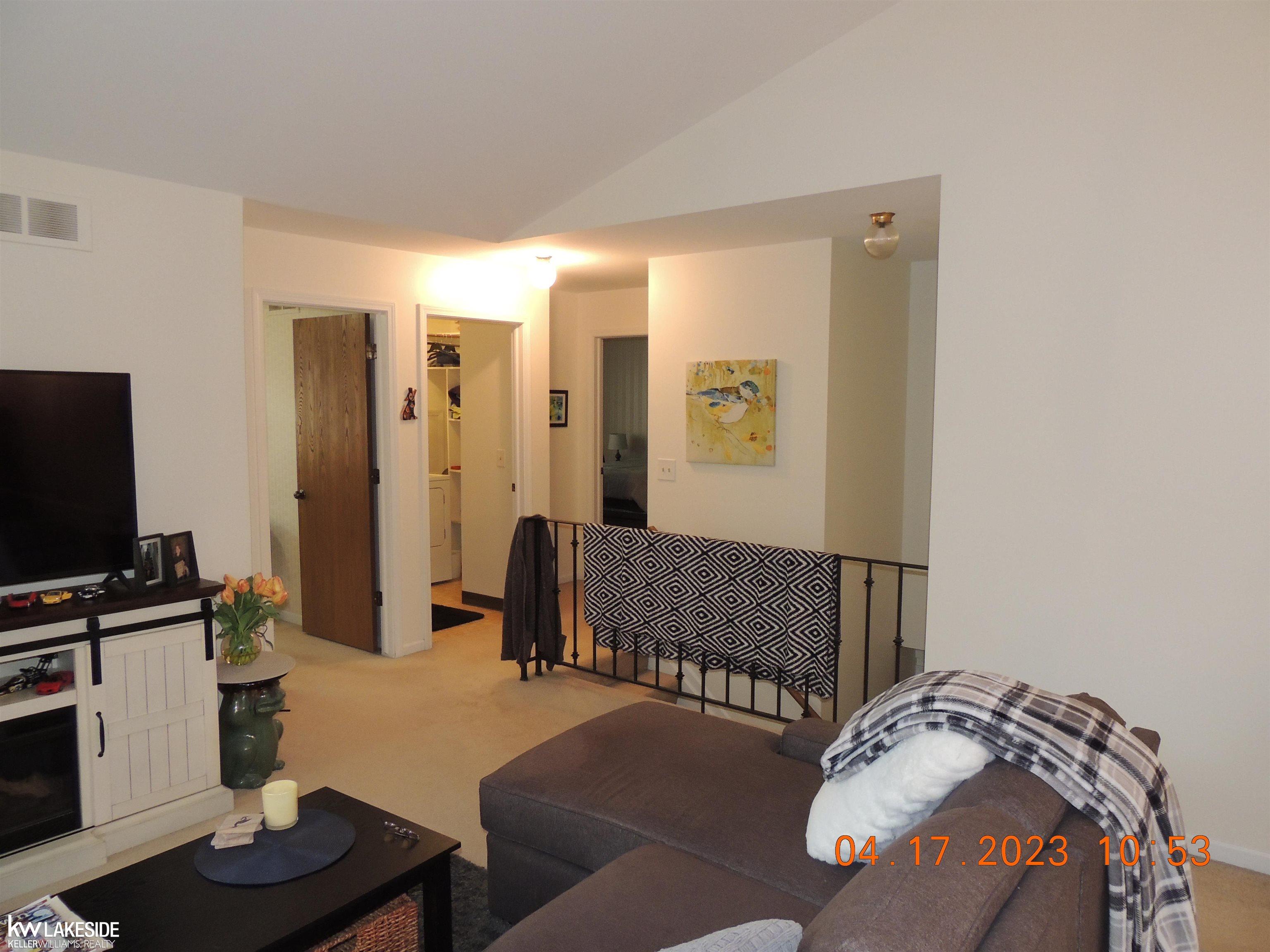1566 Colony Drive Rochester, MI 48307 - Photo 13 of 25