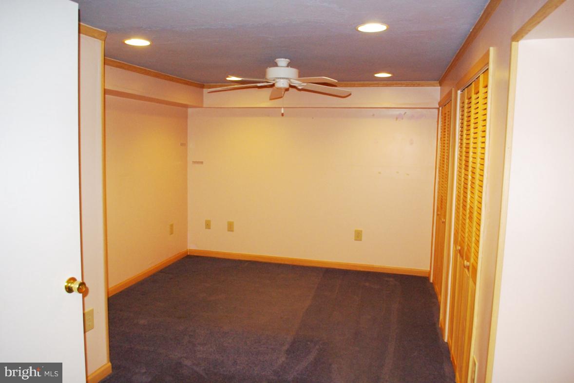 555 Teeter Road Littlestown, PA 17340 - Photo 13 of 28