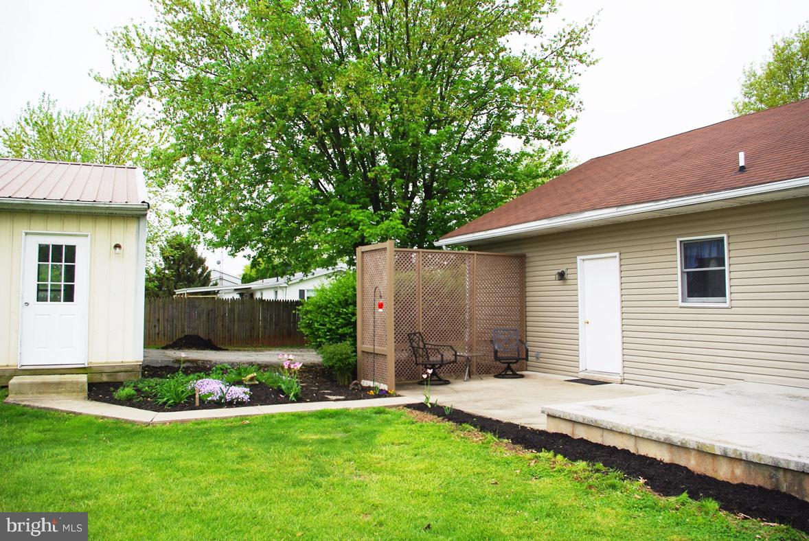 555 Teeter Road Littlestown, PA 17340 - Photo 18 of 28 Secluded Patio