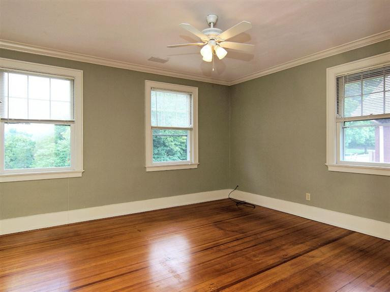1055 Lawton Road Park Hills, KY 41011 - Photo 13 of 22
