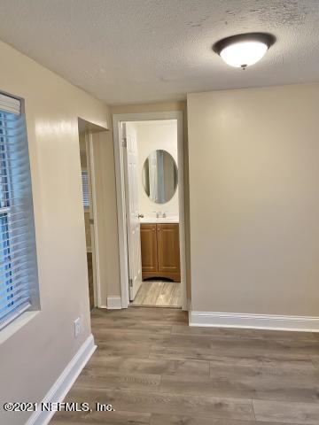 2339 Brooklyn Road Jacksonville, FL 32209 - Photo 3 of 11 20200617121202252358000000-6