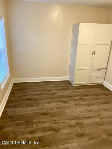 2339 Brooklyn Road Jacksonville, FL 32209 - Photo 6 of 11 20200617121218885192000000-5
