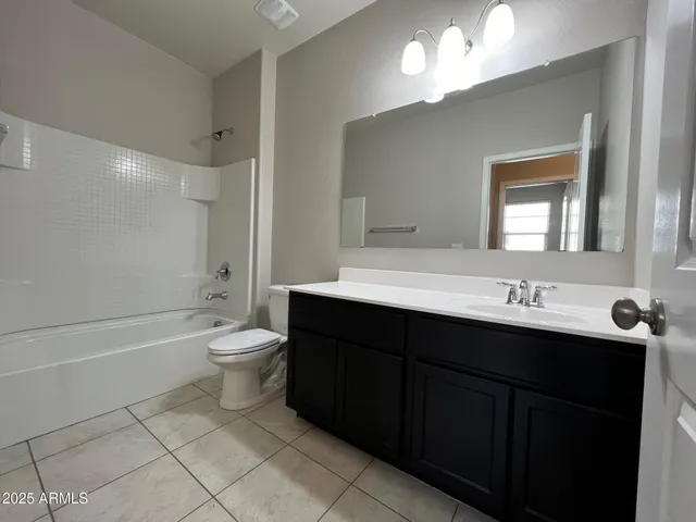 $1,750 | 28945 North Amber Way, San Tan Valley, AZ 85143