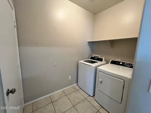 $1,750 | 28945 North Amber Way, San Tan Valley, AZ 85143