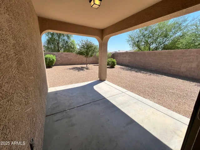 $1,750 | 28945 North Amber Way, San Tan Valley, AZ 85143