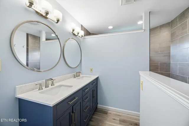 $424,900 | 5309 Gloucester Circle, Knoxville, TN 37918