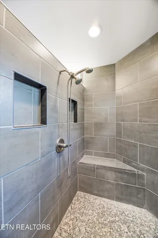 $424,900 | 5309 Gloucester Circle, Knoxville, TN 37918