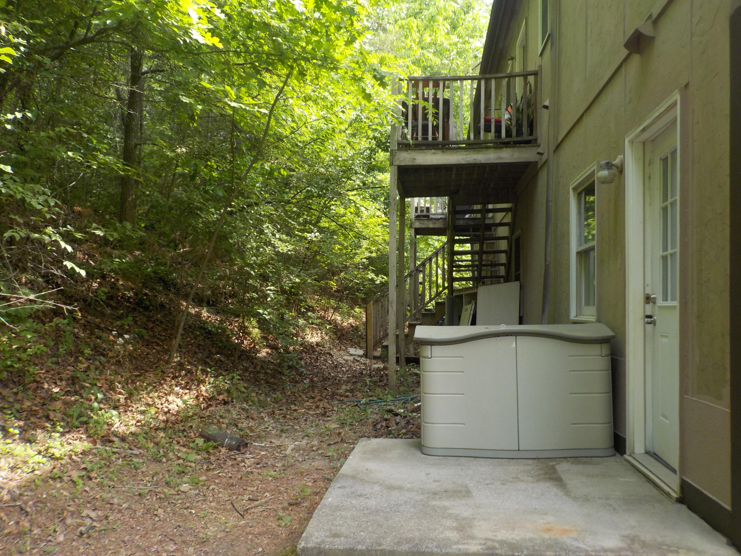 115 Arcadia Lane, Unit A Oak Ridge, TN 37830 - Photo 3 of 36 Rear View