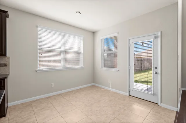 $2,700 | 18115 Fernwood Bend Drive, Tomball, TX 77377