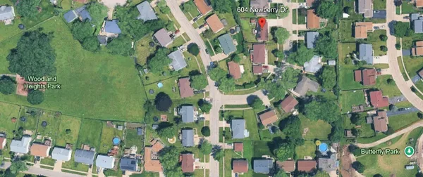 $350,000 | 604 Newberry Drive, Streamwood, IL 60107