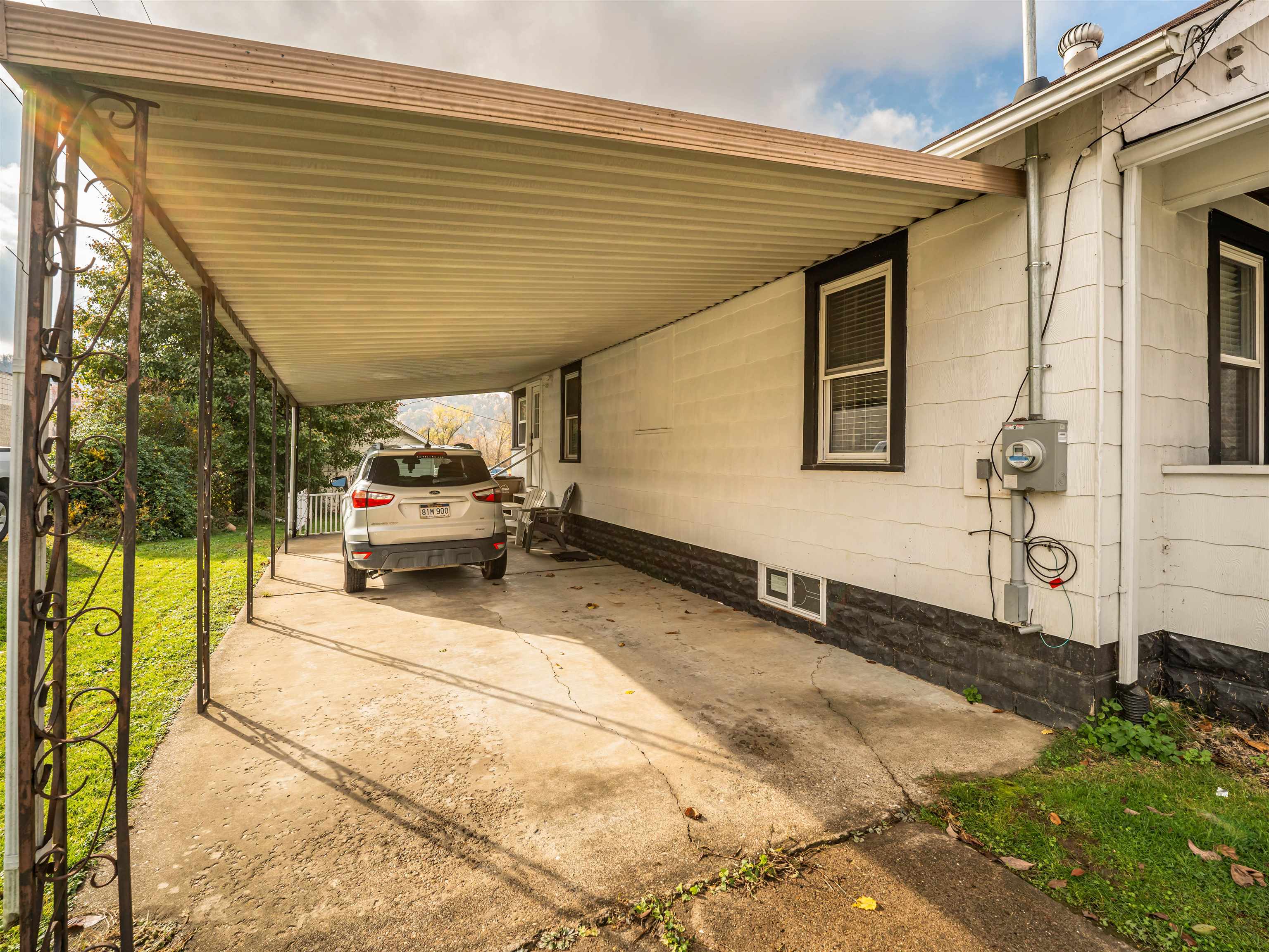15026 Us Rt 60 Milton, WV 25541 - Photo 9 of 32 Gallery Image 9
