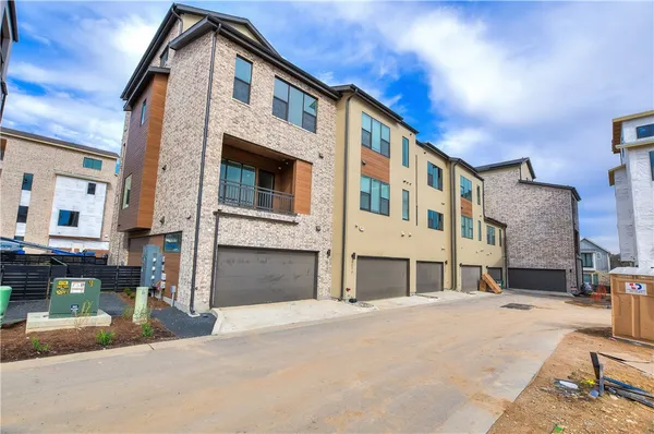 $1,279,000 | 4012 Emory Peak Pass, Austin, TX 78731