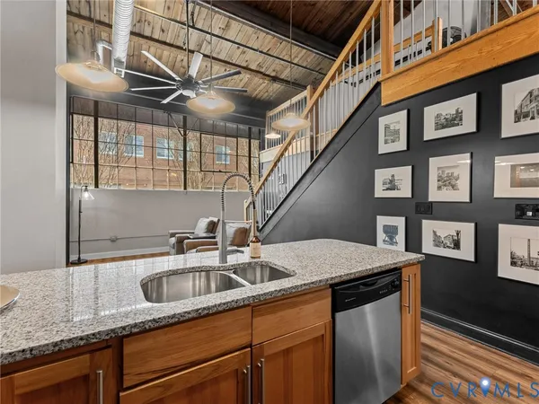 $345,000 | 1701 Summit Avenue, Unit U6, Richmond, VA 23230