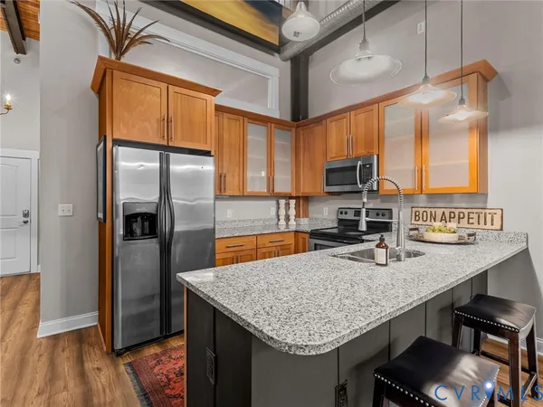 $345,000 | 1701 Summit Avenue, Unit U6, Richmond, VA 23230