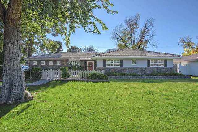 $14,995 | 3841 East Elm Street, Phoenix, AZ 85018