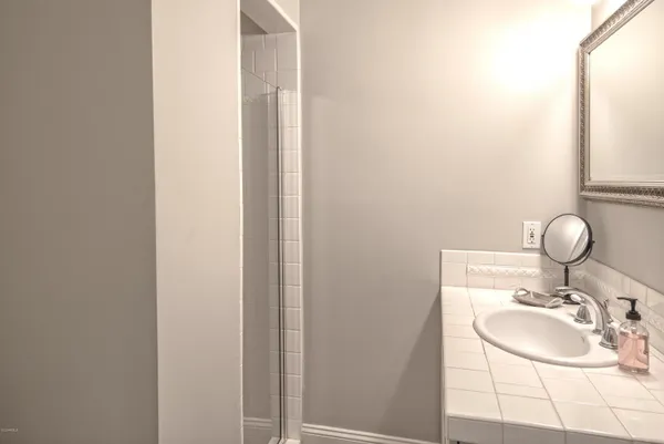 $14,995 | 3841 East Elm Street, Phoenix, AZ 85018