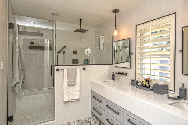 $14,995 | 3841 East Elm Street, Phoenix, AZ 85018