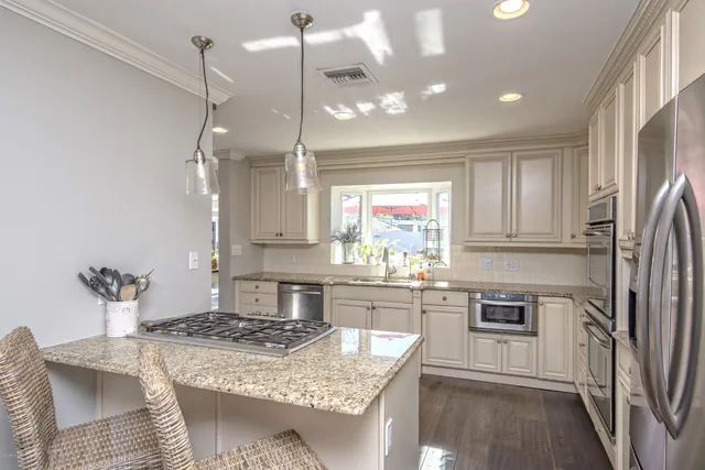 $14,995 | 3841 East Elm Street, Phoenix, AZ 85018