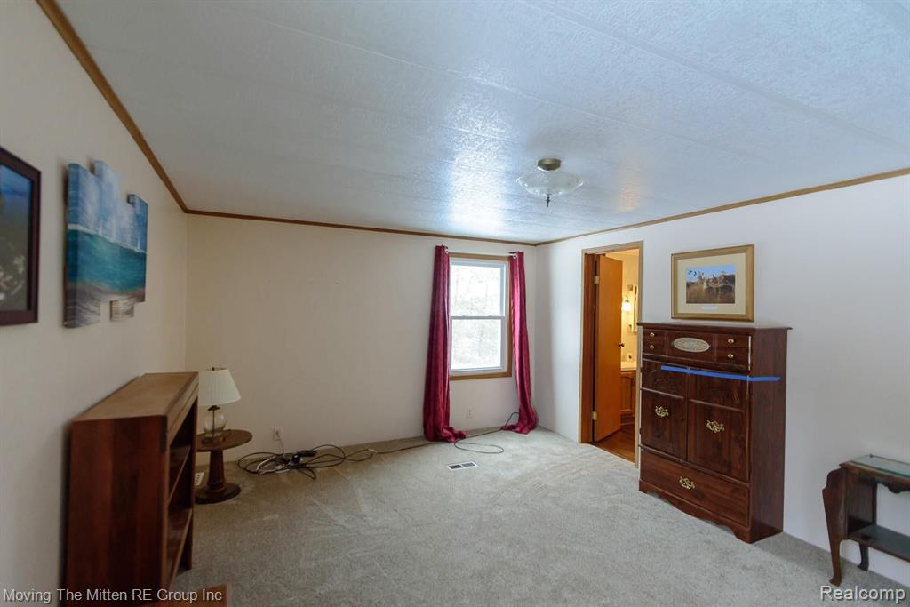 41100 Willis Road Belleville, MI 48111 - Photo 15 of 45 Gallery Image 15