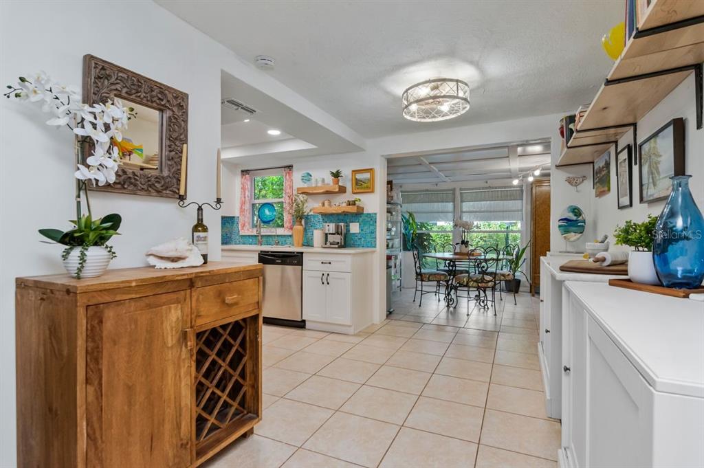 11005 Harding Drive Port Richey, FL 34668 - Photo 16 of 51 Gallery Image 16